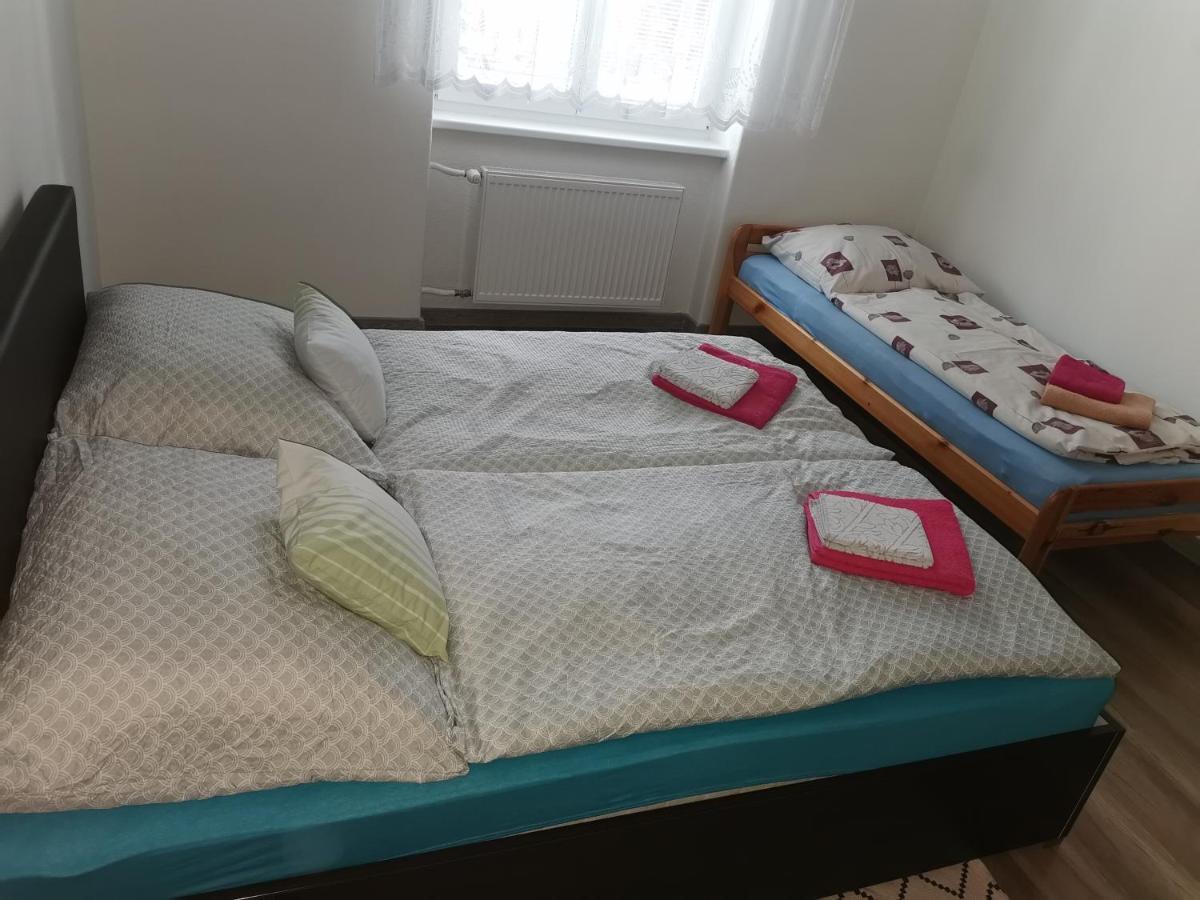 Апартаменты Flat In The Heart Of Липтовски-Микулаш Экстерьер фото